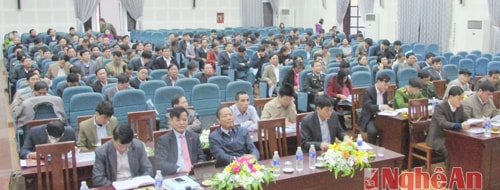Đại biểu tham dự kỳ họp