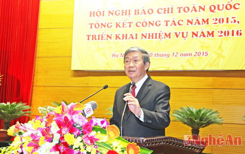 Đồng chí Đinh Thế Huynh, Ủy viên Bộ Chính trị, Bí thư Trung ương Đảng, Trưởng Ban Tuyên giáo Trung ương kết luận hội nghị.