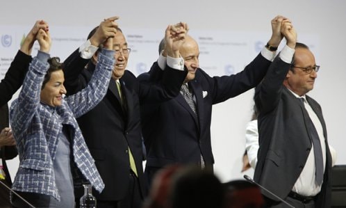 Các nhà lãnh đạo hoan nghênh thành công của COP21. Ảnh: Internet.