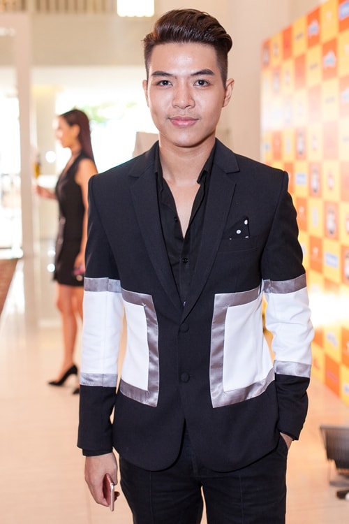 Nhạc sĩ Đỗ Hiếu.