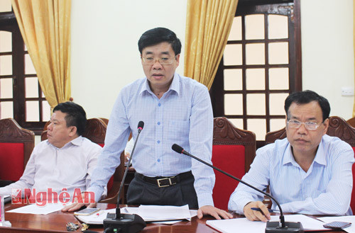 Đồng chí Nguyễn Văn Thông - Trưởng Ban Nội chính Tỉnh ủy nhấn mạnh nhiệm vụ trọng tâm là đảm bảo sự an toàn tuyệt đối trong thời gian diễn ra đại hội đảng ở Hà Nội
