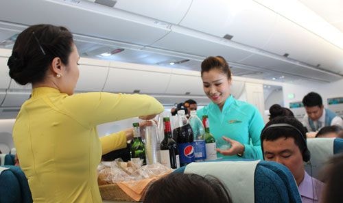 Từ 2/10, Vietnam Airlines cho biết sẽ triển khai chương trình “Khoảnh khắc vàng” với mức giá đặc biệt áp dụng trên một số đường bay nội địa của hãng.