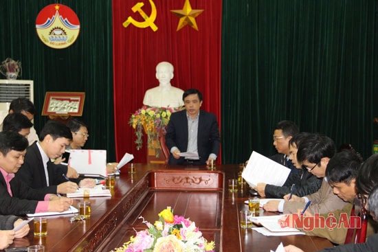 Đồng chí Huỳnh Thanh Điền, Phó chủ tịch UBND tỉnh kết luận tại hội nghị kiêm tra tiến độ đường N5