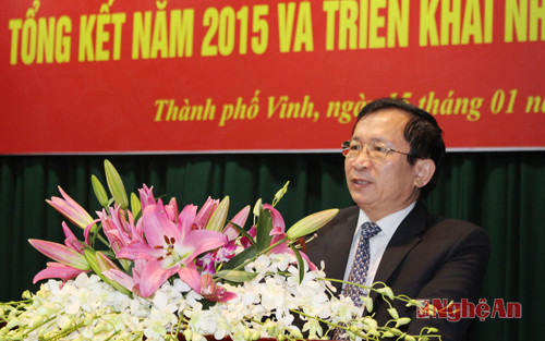 Đồng chí phó chủ tịch UBND tỉnh Đinh Viết Hồng phát biểu chỉ đạo tại Hội nghị