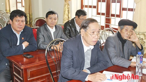 Nhiều cộng tác viên lớn tuổi nhiệt tình tham gia khóa tập huấn.