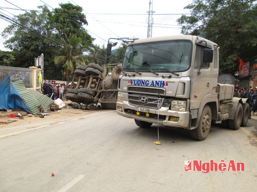 Chiếc xe gây ra vụ tai nạn.