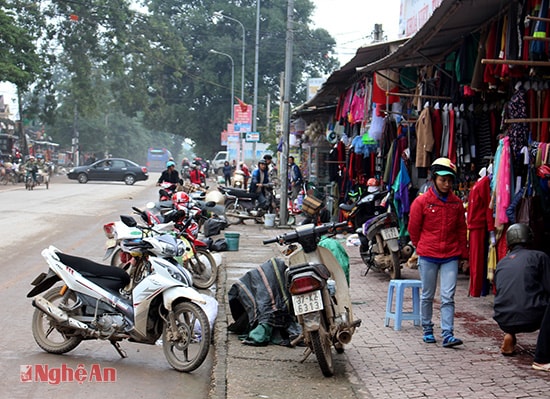 Mặc dù đã ra quân tuyên truyền, nhắc nhở, xử lý vi phạm nhưng tình trạng tái lấn chiếm vẫn xẩy ra