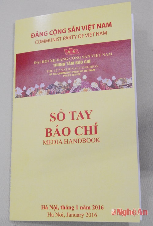 Để thuận lợi cho tác nghiệp của PV và quy định của Đại hội, Ban Tổ chức phát cho các PV số tay Bác chi với những quy định cụ thể