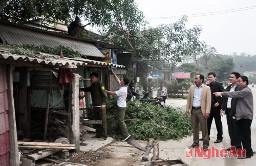 Kiểm tra công tác giải tỏa tại xã Long Sơn