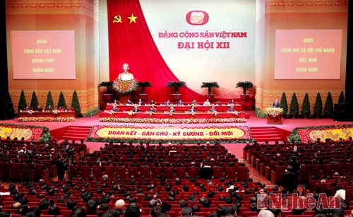 Toàn cảnh ngày làm việc thứ hai của Đại hội