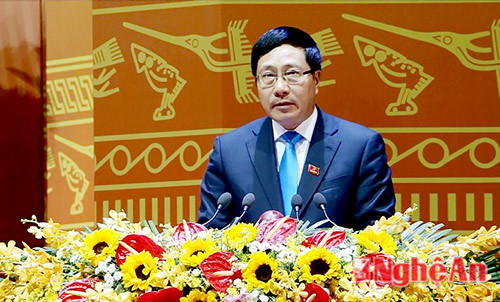 Phó thủ tướng, Bộ trưởng Bộ ngoại giao Trần Bình Minh tham luận tại Đại hội.