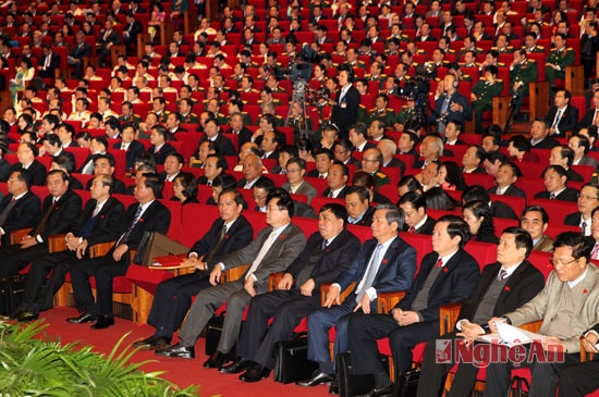 Đại biểu tham dự đại hội.