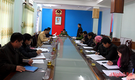 Đoàn công tác làm việc với lãnh đạo huyện Yên Thành về công tác triển khai thực hiện Công điện 19 của UBND tỉnh về lập lại trật tự hành lang ATGT 