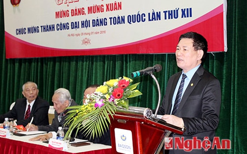 Đồng chí Hồ Đức Phớc thông tin về thành công Đại hội toàn quốc lần thứ XII của Đảng.