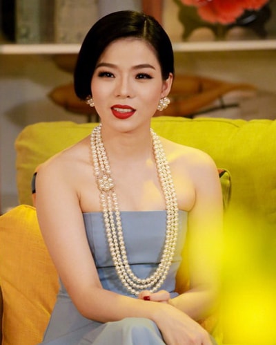 hoang-thuy-linh-huyen-my-trang-diem-dep-voi-son-dam-3