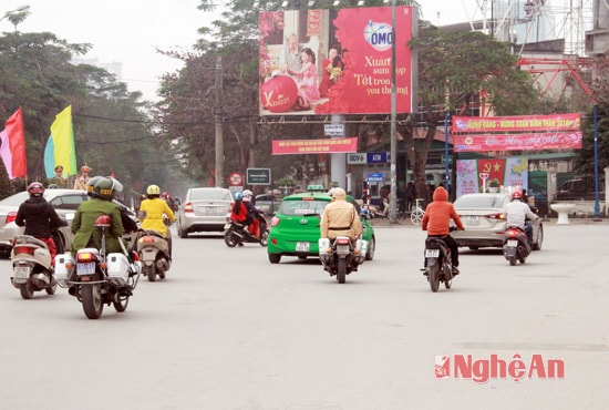 Tăng cường tuần tra, kiểm soát để ngăn chặn các hành vi vi phạm về ATGT.