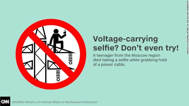 Selfie trên đường dây cao thế? Đừng bao giờ thử! Một thiếu niên đến từ Moskva đã thiệt mạng trong khi selfie và cầm phải sợi dây cáp điện.