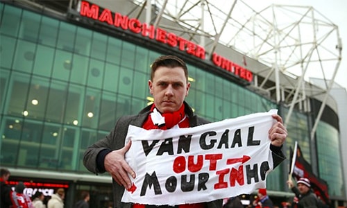 mourinho-co-the-thay-van-gaal-truoc-dai-chien-man-utd-arsenal-1