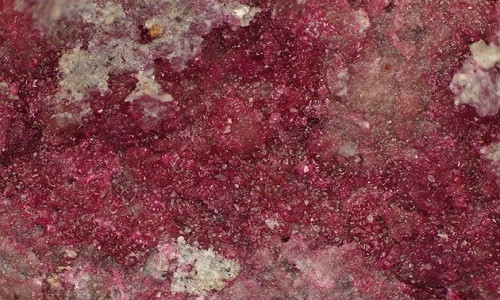  Cobaltomenite được tìm thấy ở 4 địa điểm trên Trái Đất. Ảnh: Robert Downs/Đại học Arizona.