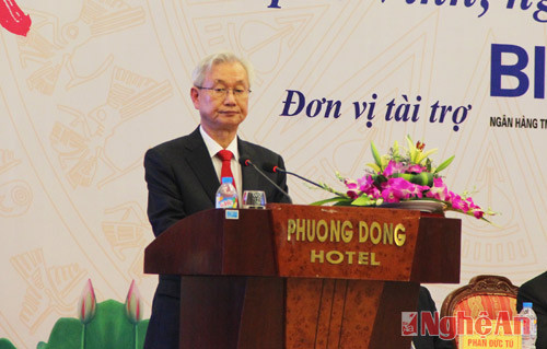 Ngài Jun Dae Joo - Đại sứ đặc mệnh toàn quyền Hàn Quốc tại Việt Nam cho biết hiện trên địa bàn Nghệ An có 15 doanh nghiệp Hàn Quốc đang hoạt động và hy vọng con số này sẽ tăng lên trong thời gian tới.
