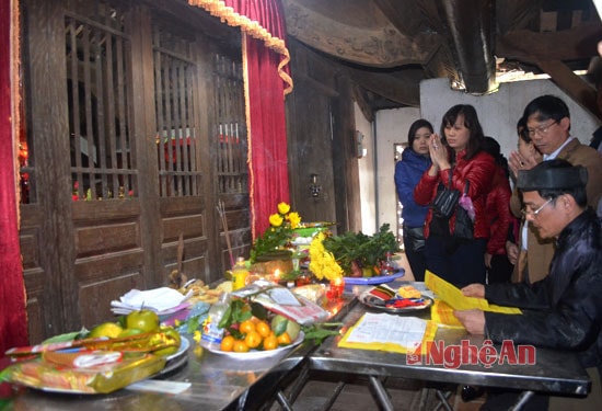 Khu vực Thượng Điện lưu giữ di tượng cổ Lý Nhật Quang là chốn linh thiêng được du khách quan tâm đặc biệt