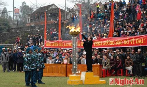 Lễ giao nhận quân tại Thanh Chương.