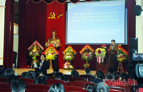 Các báo cáo viên trình bày kết quả nghiên cứu.