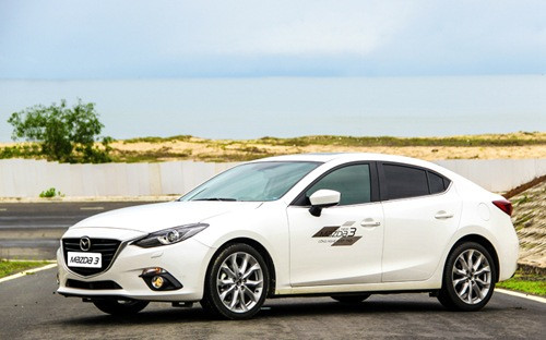 Cùng mức giảm giá, người tiêu dùng mua hai mẫu xe Mazda3 và Mazda6 sẽ được tặng thêm các gói phụ kiện và bảo hiểm.
