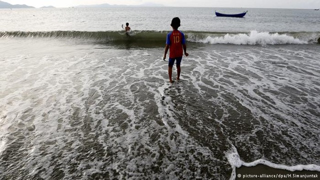 Indonesia vừa đưa ra cảnh báo về khả năng xảy ra sóng thần sau trận động đất hôm 2/3. Ảnh: dpa.