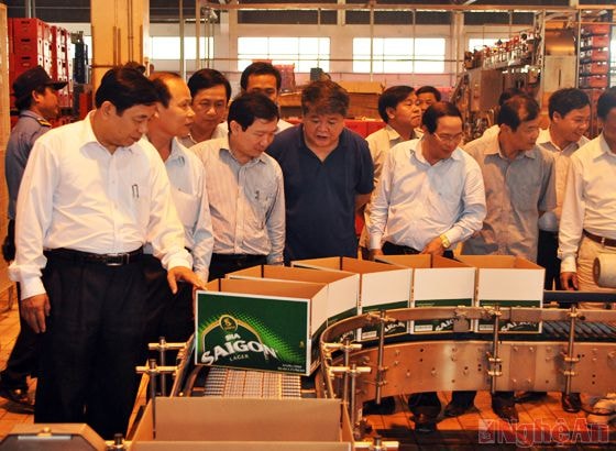 Đồng chí Nguyễn Xuân Đường - Phó Bí thư Tỉnh ủy, Chủ tịch UBND tỉnh nhấn mạnh một số nội dung phối hợp trọng tâm