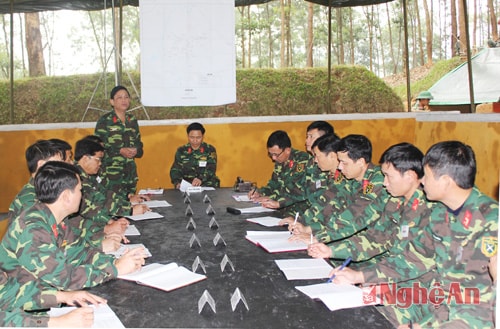 Đảng ủy Sư đoàn họp triển khai Kế hoạch chiến đấu bảo vệ Khu sơ tán.