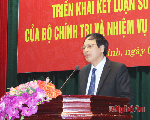 Đồng chí Nguyễn Mạnh Khôi - Phó Ban Dân vận Tỉnh ủy phát biểu tại buổi làm việc. 