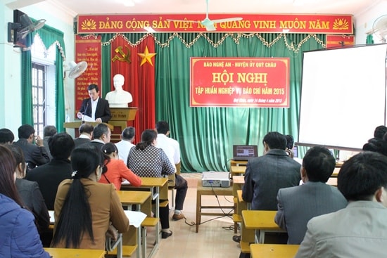 Tập huấn nghiệp vụ báo chí