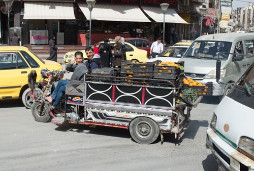 Giây phút yên bình hiếm hoi ở Syria sau 5 năm chiến tranh khi lệnh ngừng bắn có hiệu lực 