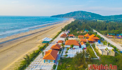 Quỳnh Lưu đẩy mạnh thu hút đầu tư vào lĩnh vực du lịch- dịch vụ. Ảnh; Khu Quỳnh Resort được đưa vào khai thác sử dụng năm 2015.