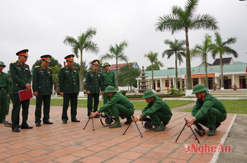 Kiểm tra công tác huấn luyện chiến sỹ mới tại Trung đoàn 764