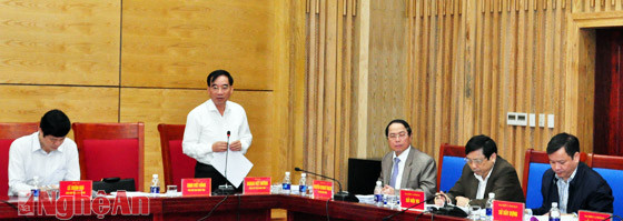 Đồng chí Hoàng Viết Đường - Ủy viên BCH Đảng bộ tỉnh, Phó Chủ tịch UBND tỉnh cho rằng cần mở rộng các hình thức hợp tác liên kết trong phát triển sản xuất