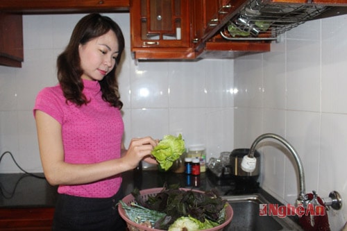 ẢNh 12 Ngoài làm tốt công việc giả ... ười vợ đảm đang công việc nhà..JPG Mở bằng 12 / 14 mục