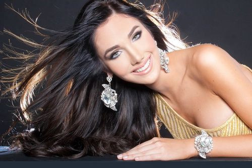 Hoa hậu Quốc tế 2015 - Edymar Martinez - một trong những nữ hoàng nhan sắc của Venezuela. Edymar Martinez có nhiều người hâm mộ nhờ vẻ đẹp tươi mới, tính cách thân thiện.