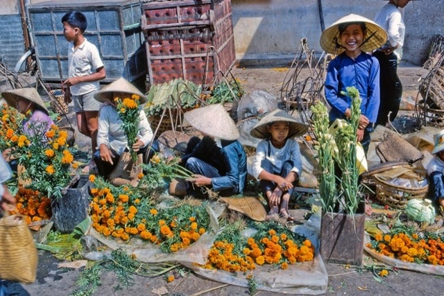 Chợ hoa ngày tết.