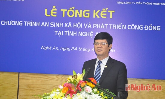 Đồng chí Lê Xuân Đại - Phó Chủ tịch thường trực UBND tỉnh phát biểu 