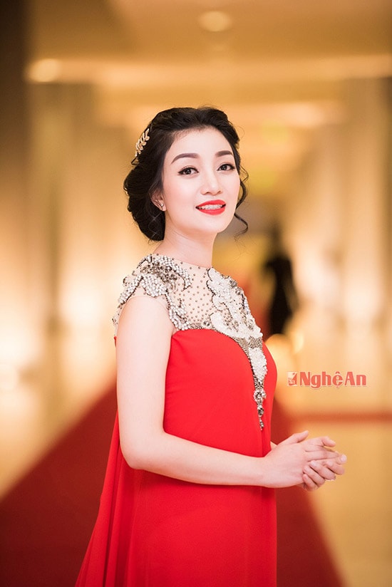 2015 là một năm thành công với Phạm Thu Hà, khi album thứ tư trong sự nghiệp âm nhạc của nữ ca sĩ- “Hà Nội… Yêu” nhận được đánh giá cao từ giới chuyên môn và khán giả yêu nhạc cổ điển giao thoa. Được biết, 2016 sẽ tiếp tục là năm bùng nổ của “Họa mi bán cổ điển”, với nhiều tìm tòi, sáng tạo và cống hiến mới cho âm nhạc của cô.