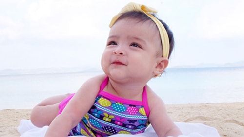 my-nhan-dep-nhat-philippines-khoe-anh-dien-ao-tam-sau-sinh-4
