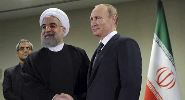 Tổng thống Nga Vladimir Putin và người đồng cấp Iran Hassan Rouhani đã có cuộc điện đàm về Syria. (Nguồn: Reuters)