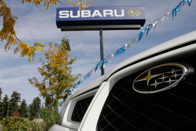 5. Subaru Subaru sở hữu vị trí thứ năm nhờ những công nghệ tiên tiến mà hãng thường xuyên trang bị trên xe hơi của mình. Danh tiếng từ Subaru cũng nhận được sự tin cậy của người dùng và đạt số điểm trung bình 73.