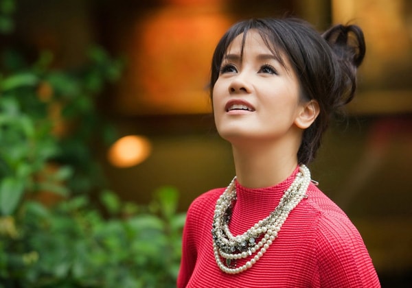 Hồng Nhung