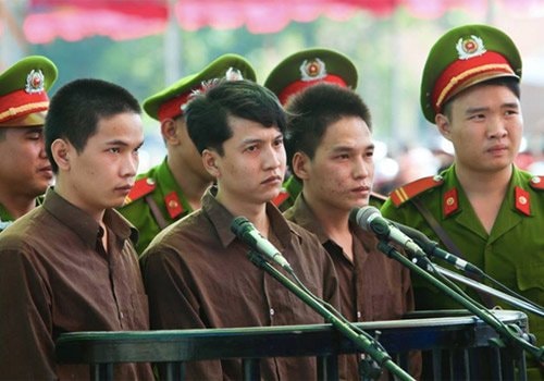 Các bị cáo tại tòa sơ thẩm. Ảnh: Hải An