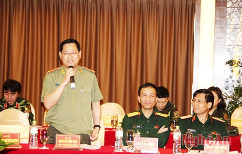 Nguyễn Hữu Cầu thông báo tình hình hoạt động của lực lượng thù địch trên địa bàn tỉnh. Tuy nhiên tất cả các hoạt động đều đang nằm trong tầm kiểm soát của các lực lượng an ninh tỉnh nhà.
