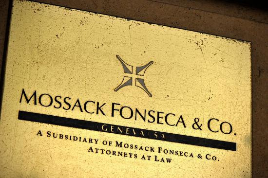Hồ sơ Panama bao gồm 11,5 triệu tài liệu mật của công ty luật Mossack Fonseca tại Panama. Ảnh: Time.