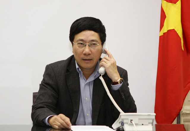 Phó Thủ tướng, Bộ trưởng Bộ Ngoại giao điện đàm với phía Trung Quốc.